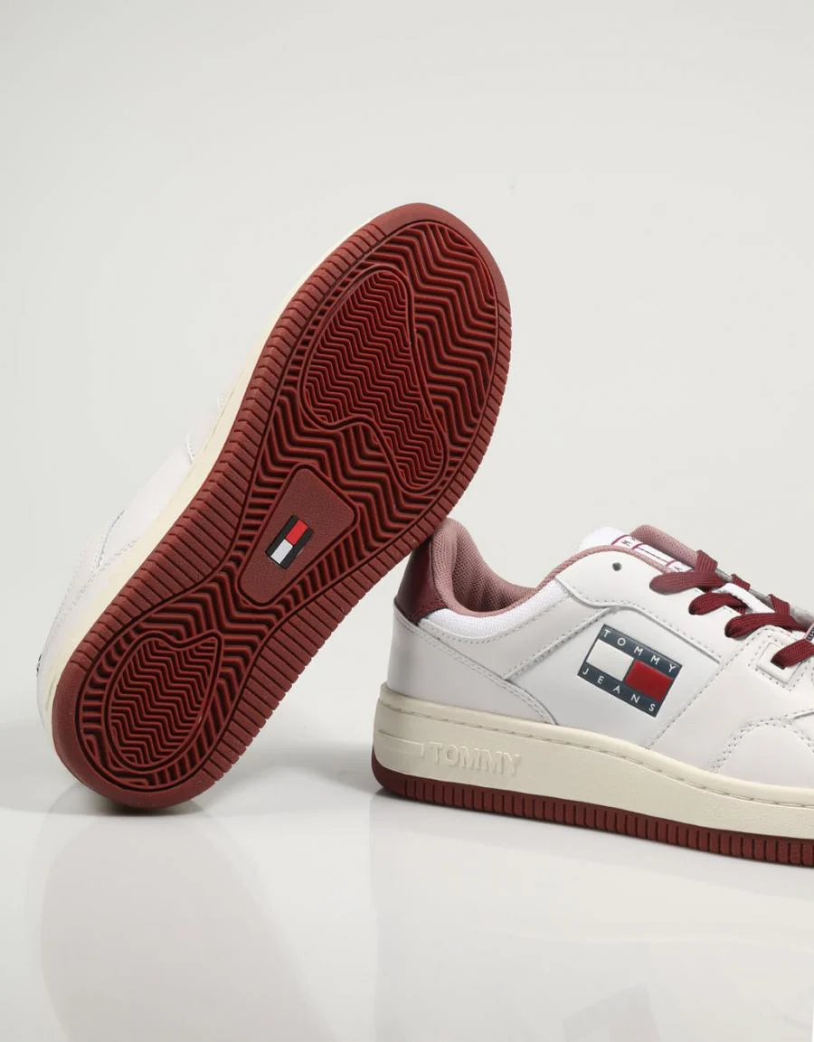 TOMMY HILFIGER TOMMY JEANS RETRO LOW BASKET 79953 - Image 4