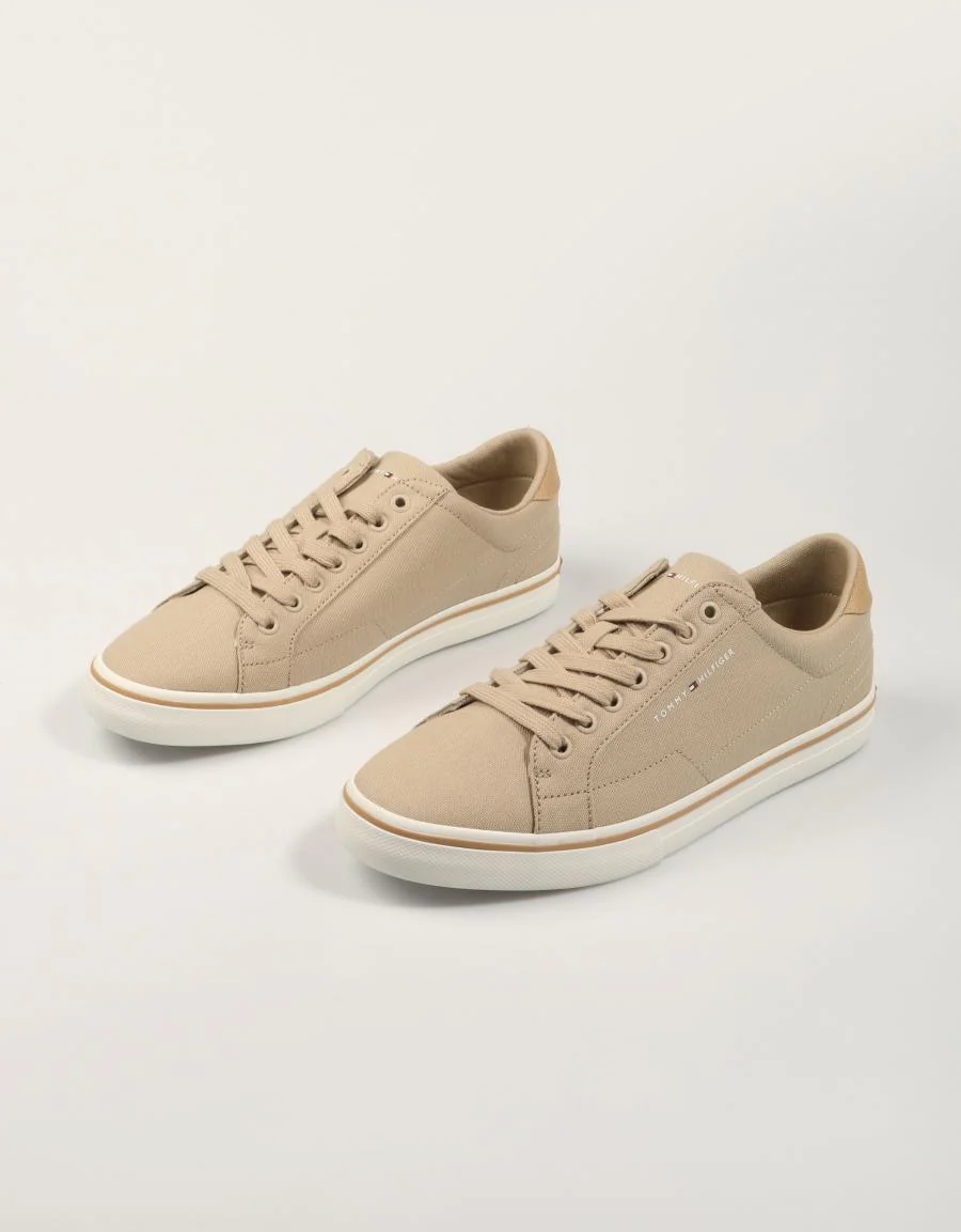 TOMMY HILFIGER VULC CORE LONG LACE 89512 - Image 2