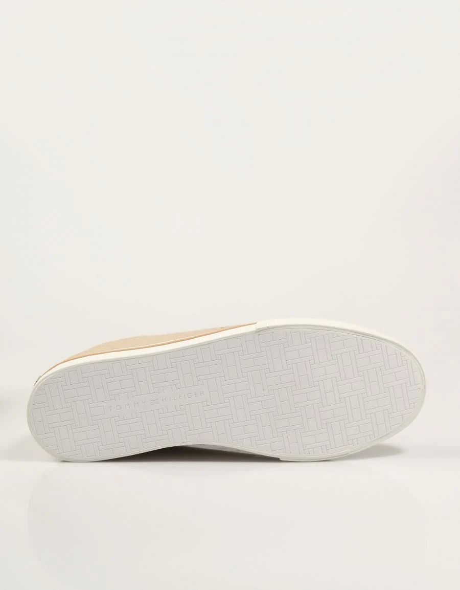 TOMMY HILFIGER VULC CORE LONG LACE 89512 - Image 4