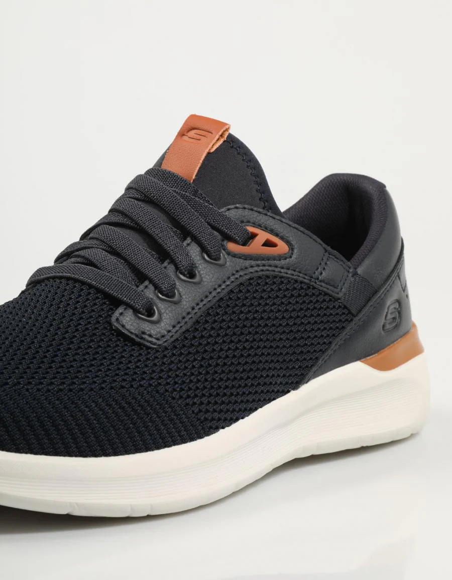 SKECHERS 210406  LATTIMORE 77575 - Image 5