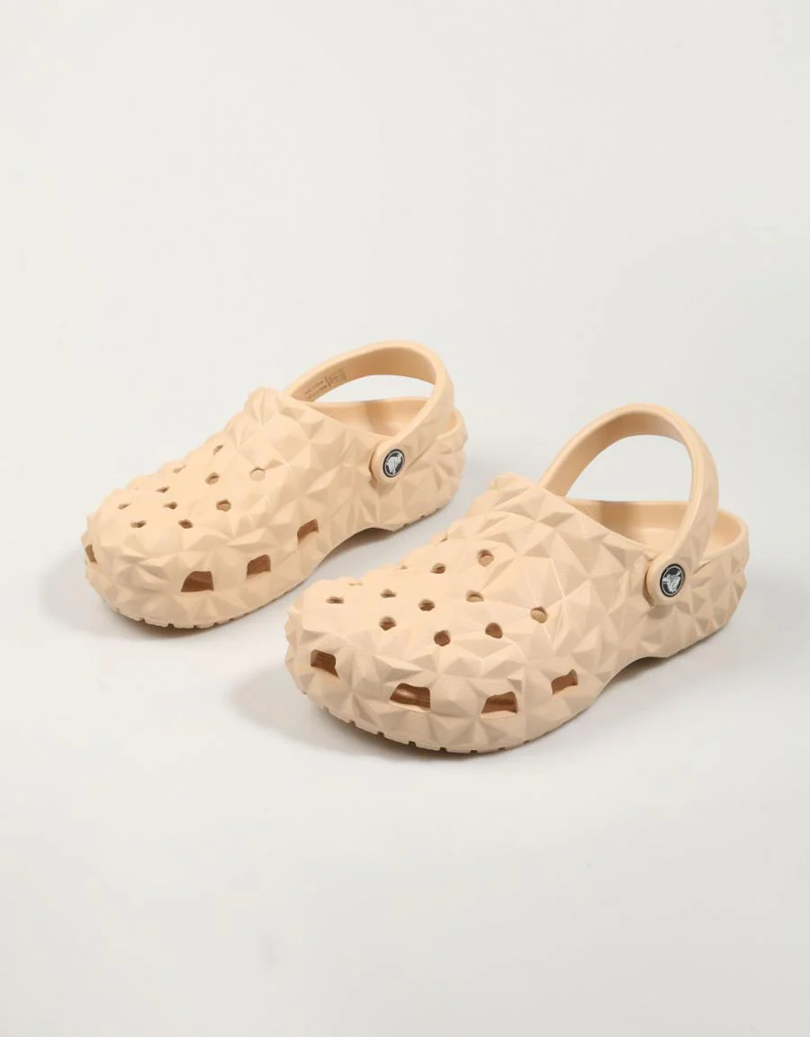 CROCS 209563 CLASSIC GEOMETRIC CLOG 85320 - Image 2